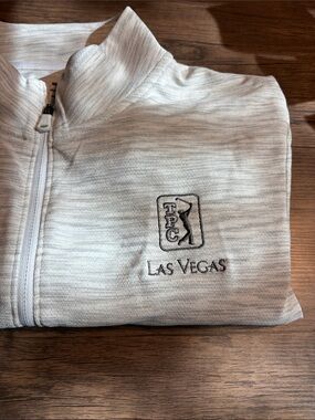 Under Armour Light Heather White Quarter-Zip Pullover